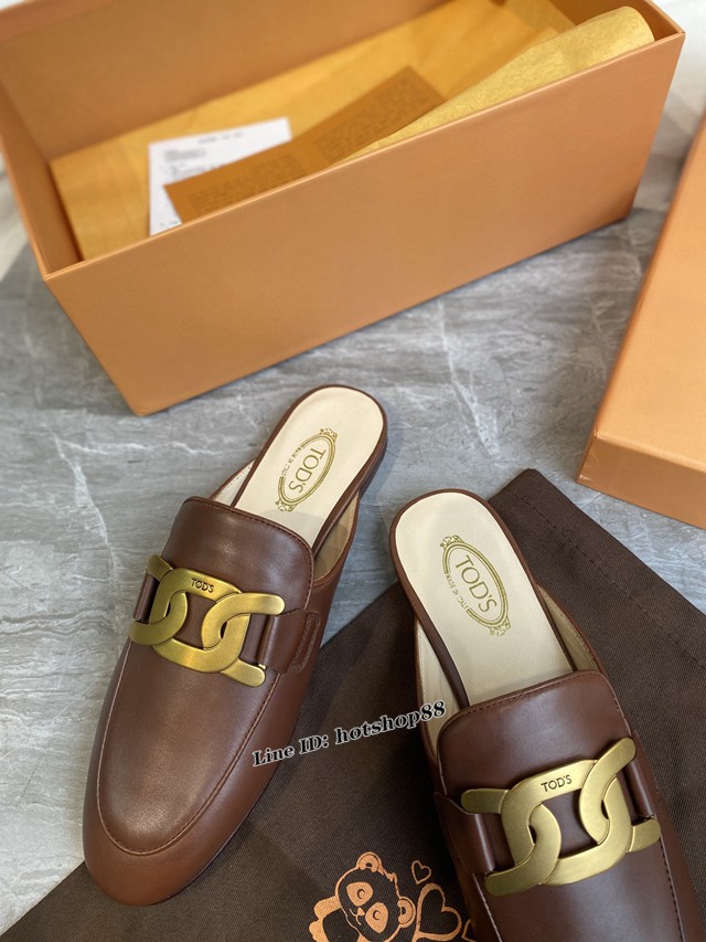 Tod‘s新款穆勒鞋2021年最新款小牛皮女士半拖鞋 dx1756